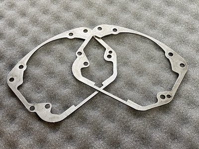 Рамка для би-линз AOZOOM для Honda Accord 7 (2003-2007)/Accord 8 дорест (2007-2011)/Mitsubishi Outlander 1 (2003 - 2008)/Honda CRV 3 под модуль Hella 3R/Hella 3 (пара)